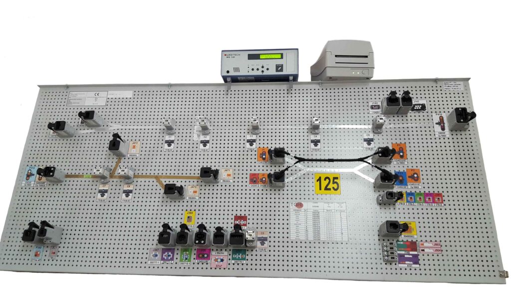 Cablaggi elettrici - Tavole di stesura e collaudo elettrico